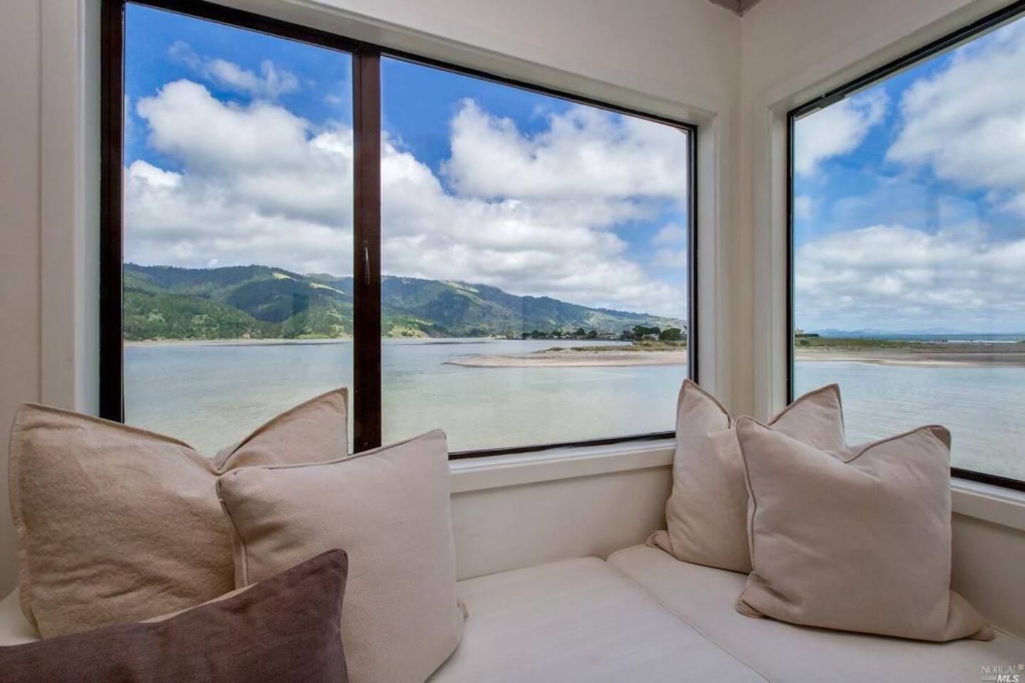 Bolinas Beach Home 18