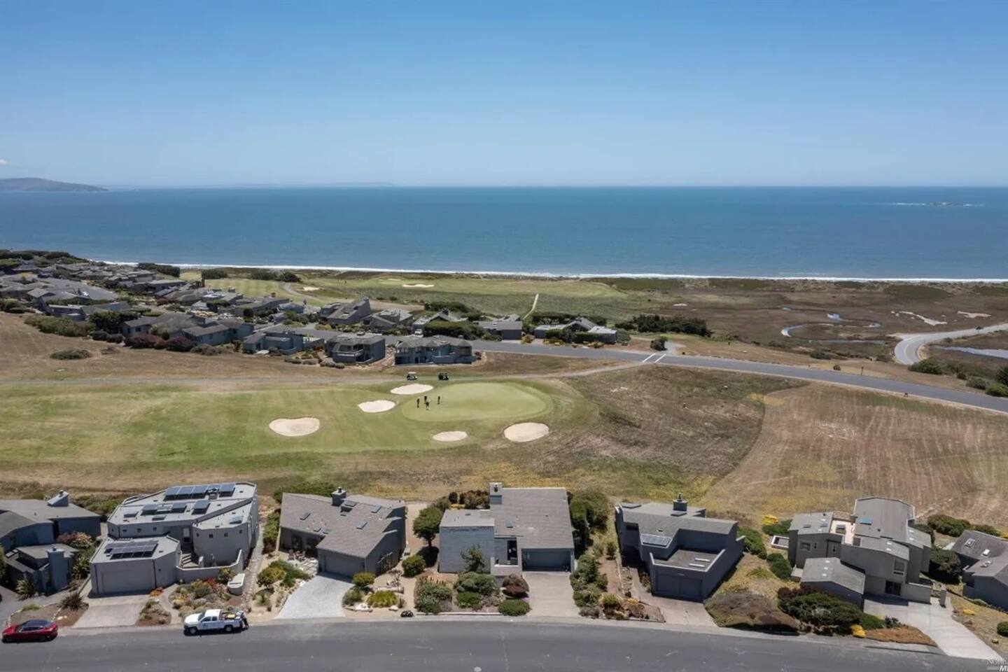 Harbor View Hideaway 16