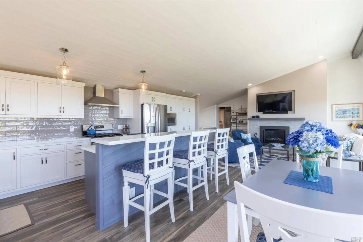 Harbor View Hideaway 19