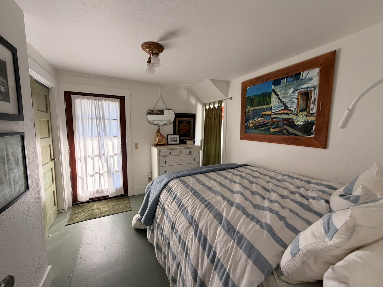 Paddle in / Paddle Out Lagoon Retreat 13