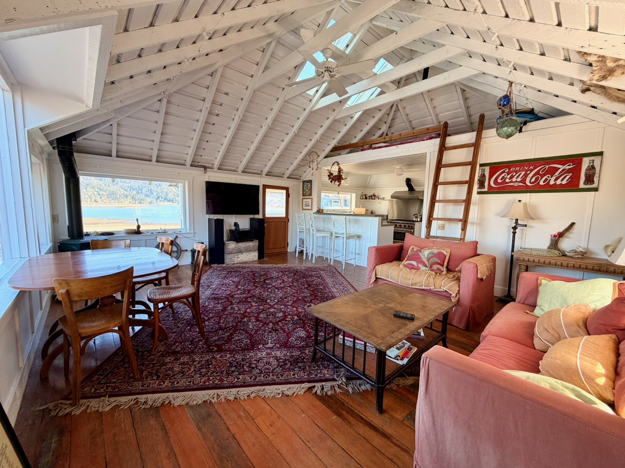 Paddle in / Paddle Out Lagoon Retreat 3