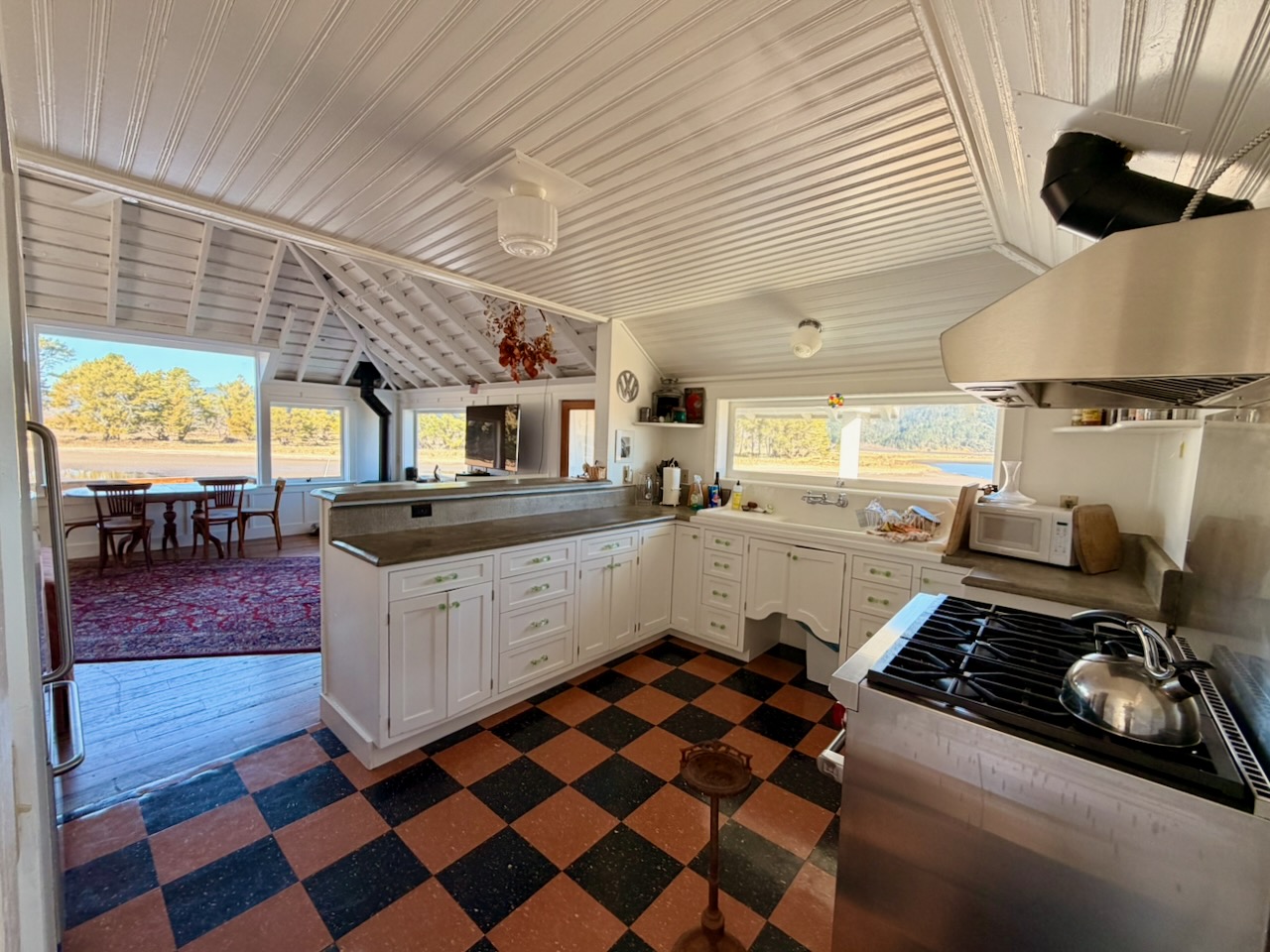 Paddle in / Paddle Out Lagoon Retreat 8